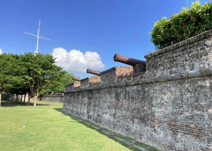 The Georgetown Green Gates エクステリア 写真